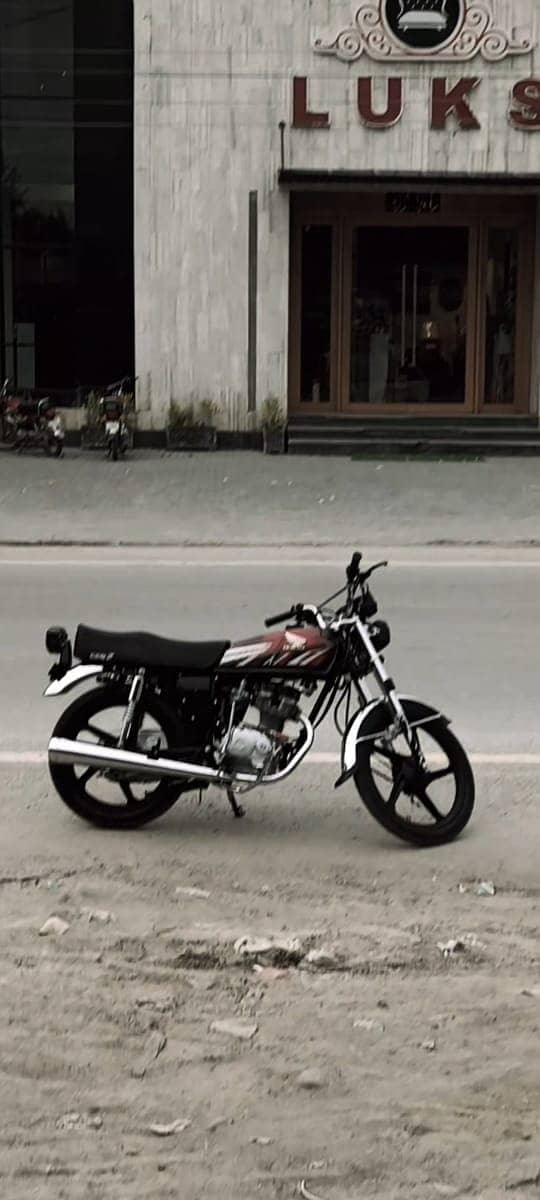 | Honda CG 125 | Model 2025 | Condition 10/10 | 4