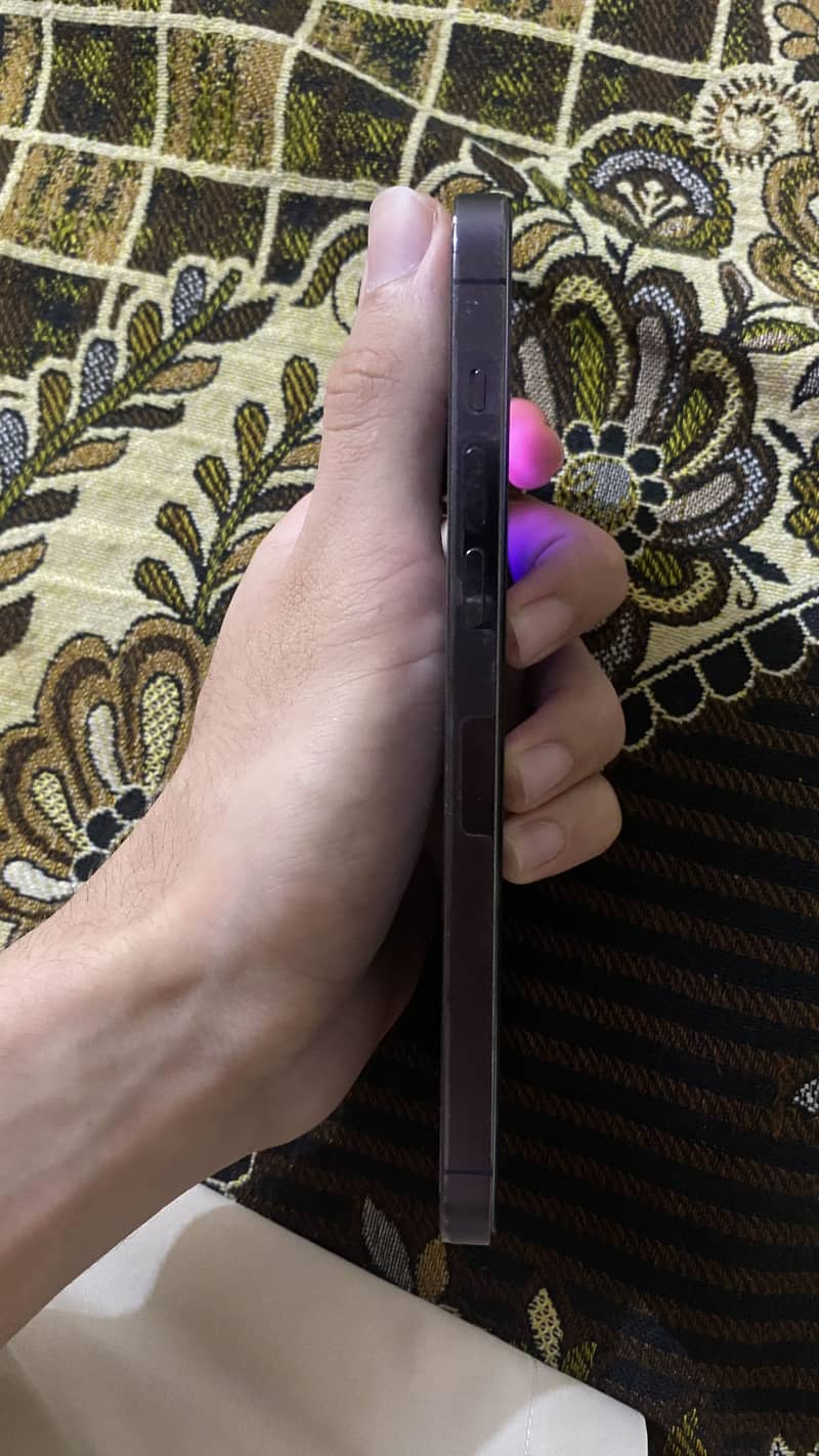 Iphone 14 pro max 1