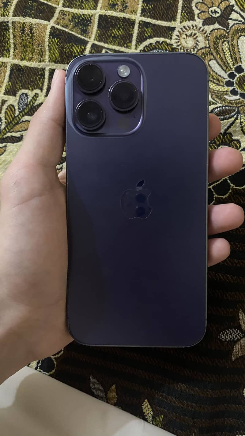 Iphone 14 pro max 3