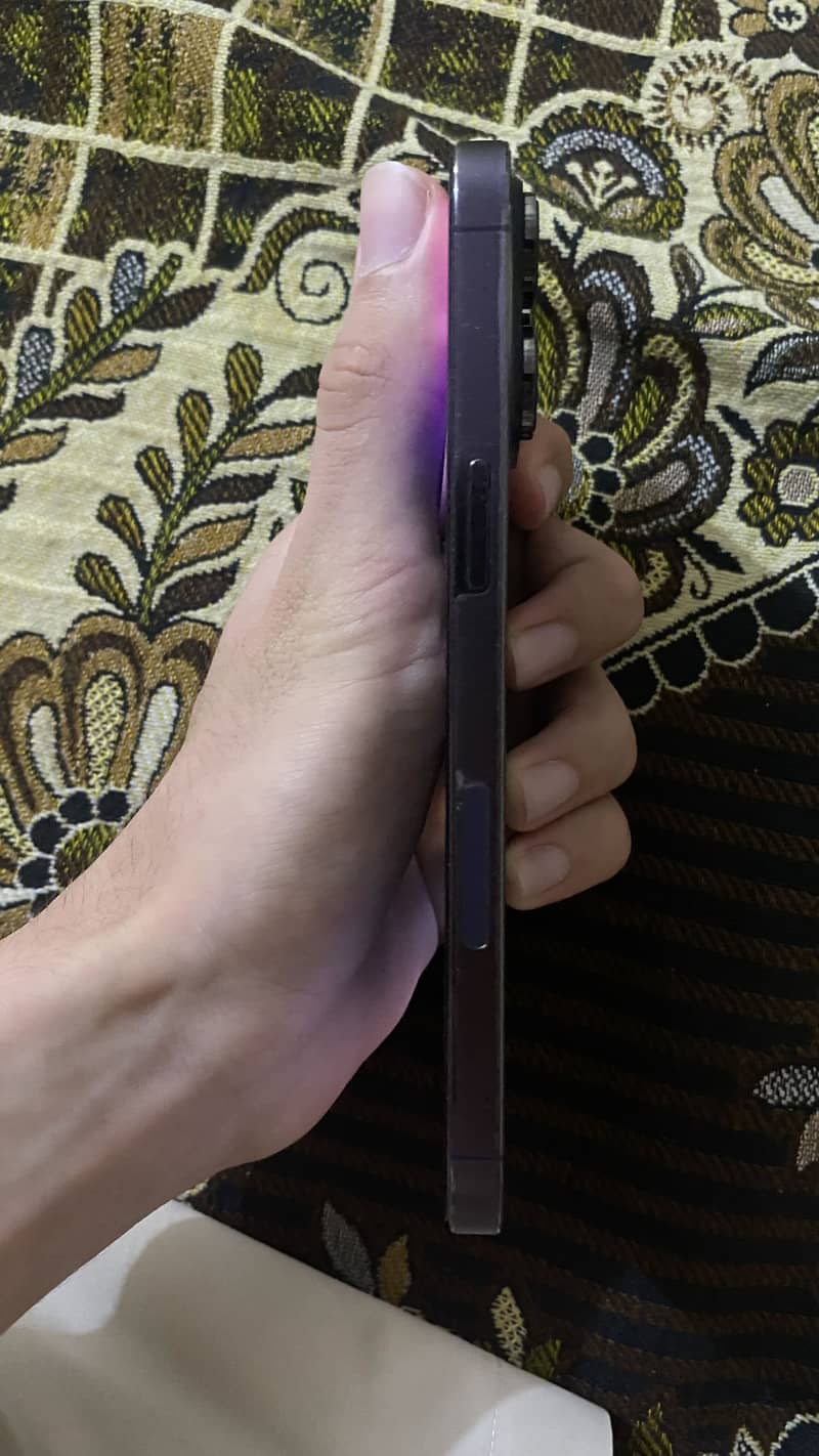 Iphone 14 pro max 5