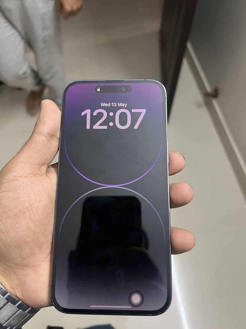 14 pro max 5