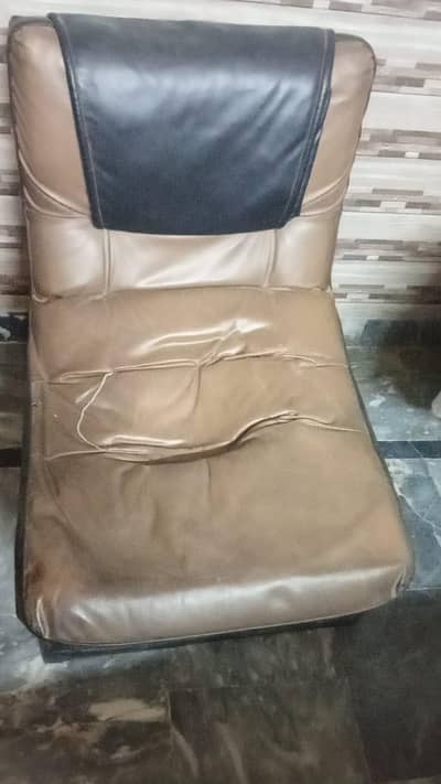 sofa km bed with 2 chairs