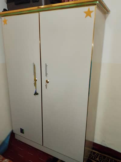 LARGE WARDROBE NEW