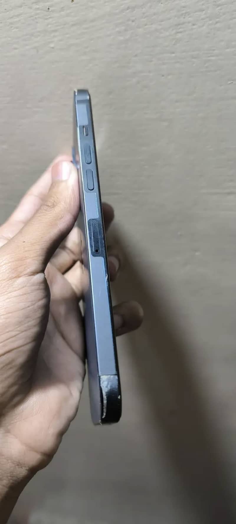 iPhone 12 Pro Max 4