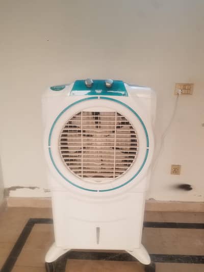 boss ecm 9000 air cooler