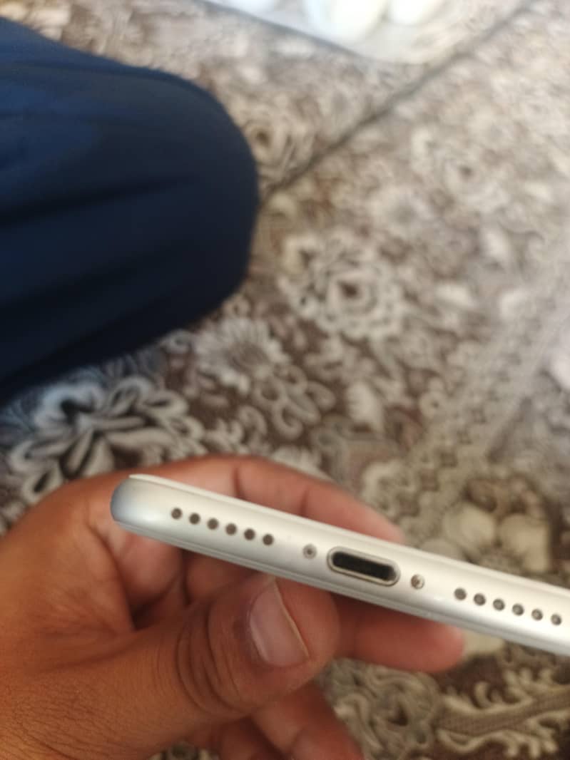 iphone 8 2