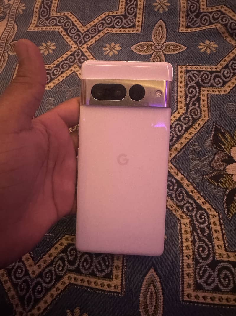 Google pixel 7 pro 3