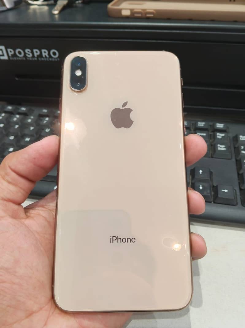 iPhone XS Max 0