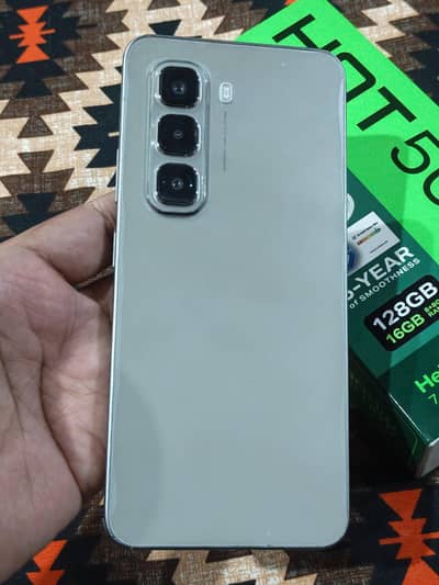 infinix hot 50 pro 8/128 in warranty with box charger