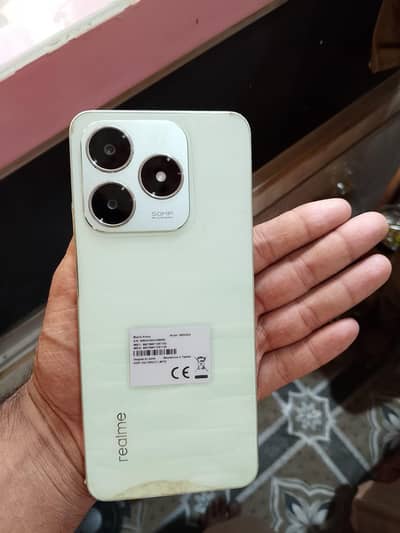 real me c63 6 by 128 condition 10 by 10 one hand use complete saman