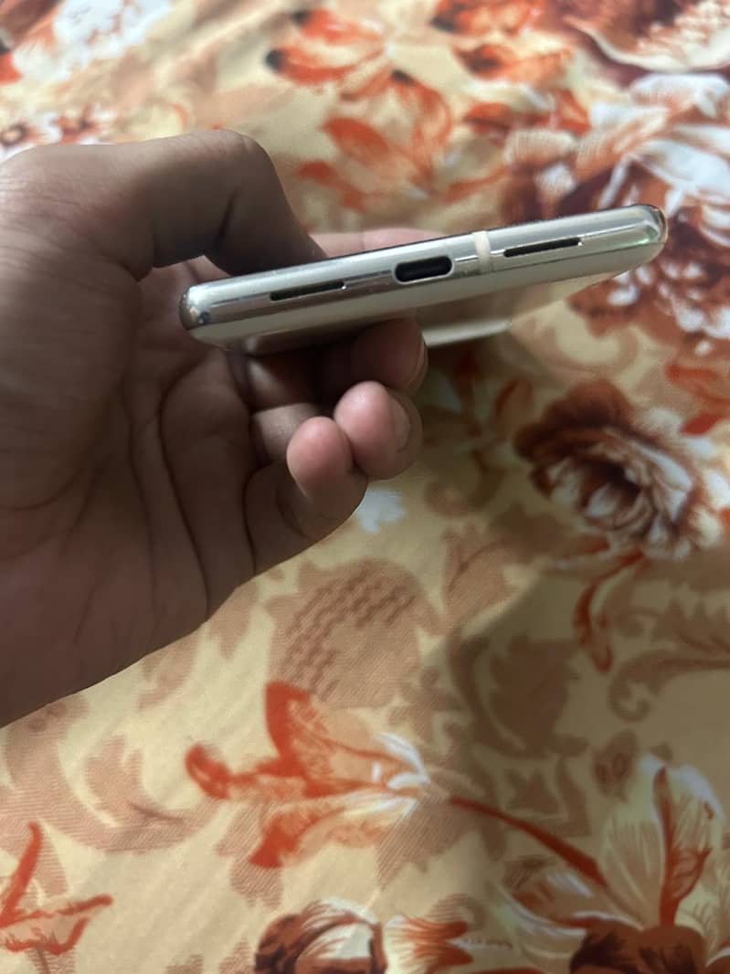 Google pixel 6 pro 1