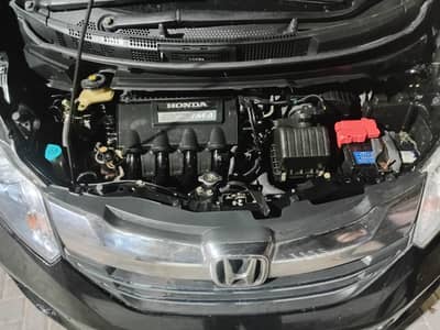 urgent sale first owner Honda freed 16/22