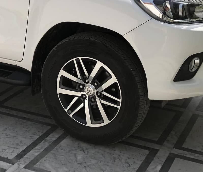 Wheel cap 2