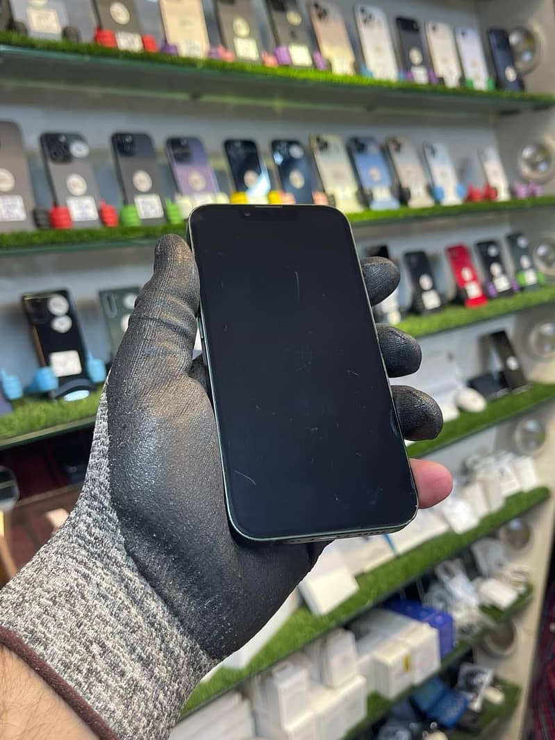 IPHONE 13 2