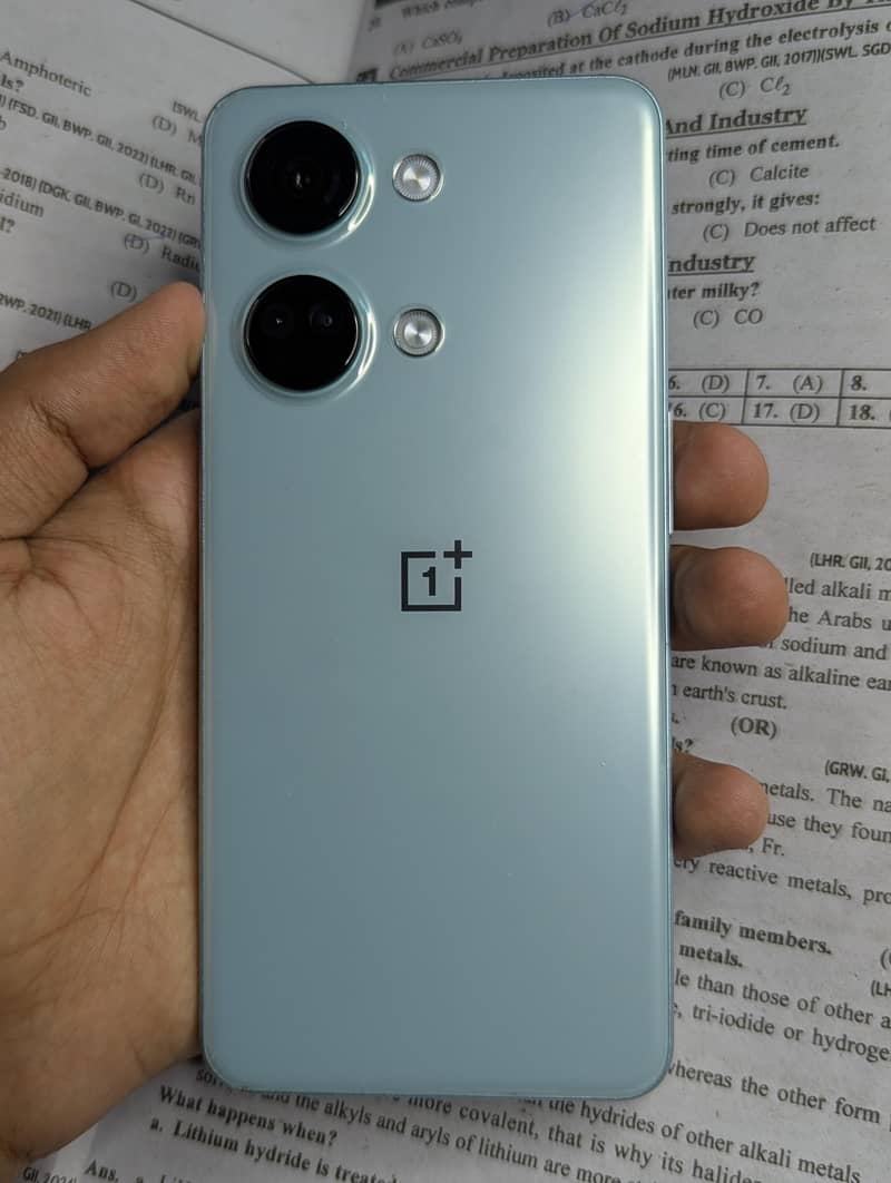 Oneplus Ace2v 0
