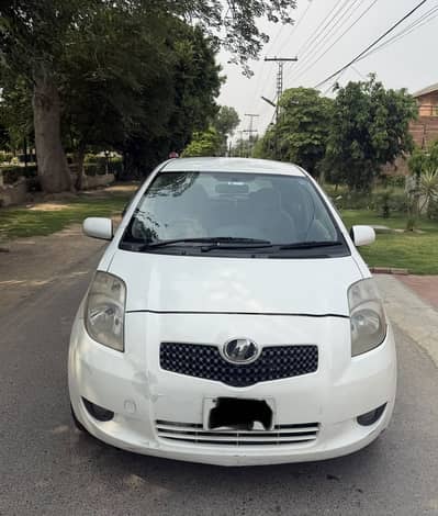 Toyota vitz 2006 model