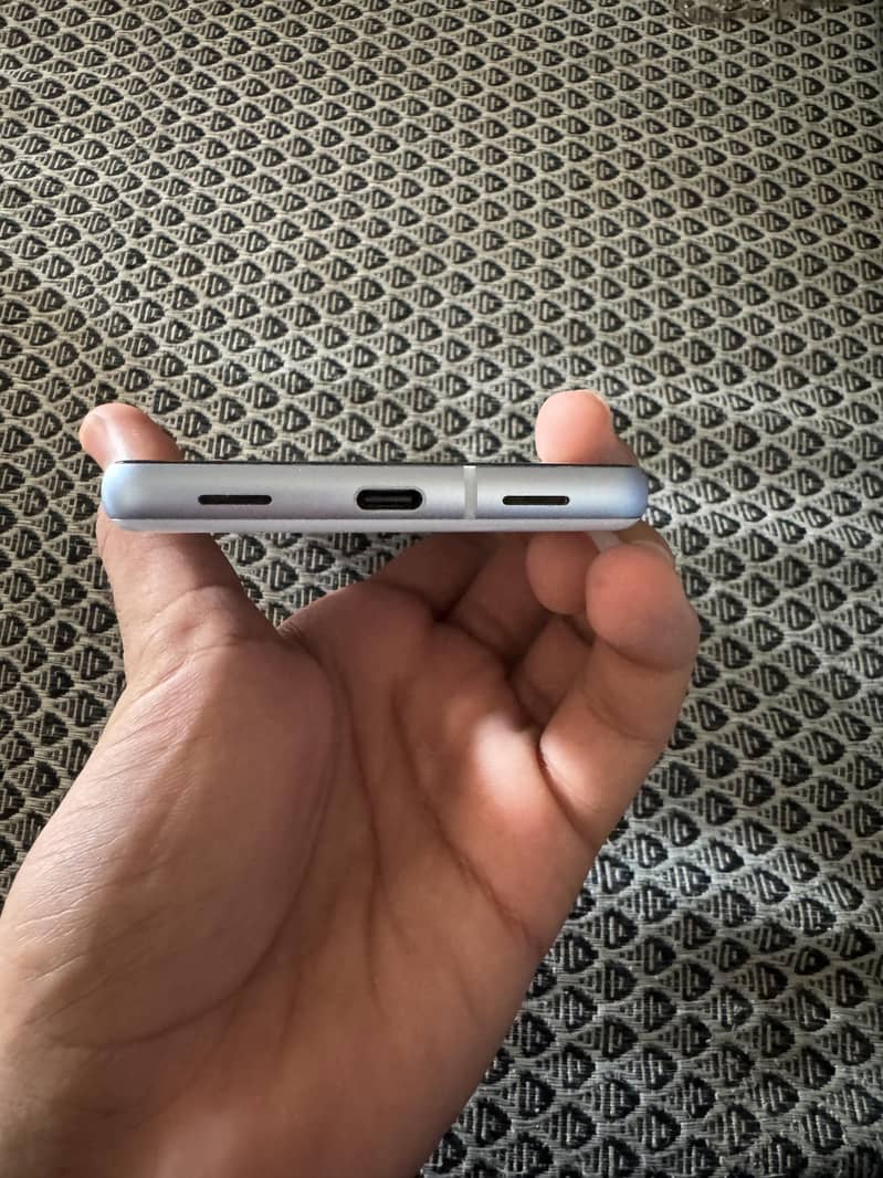 google pixel 7a 4