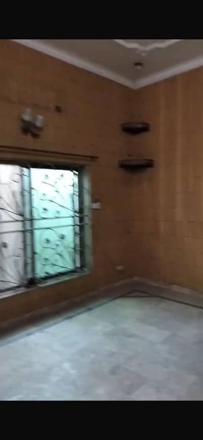 10 Marla Single Story House For Rent
