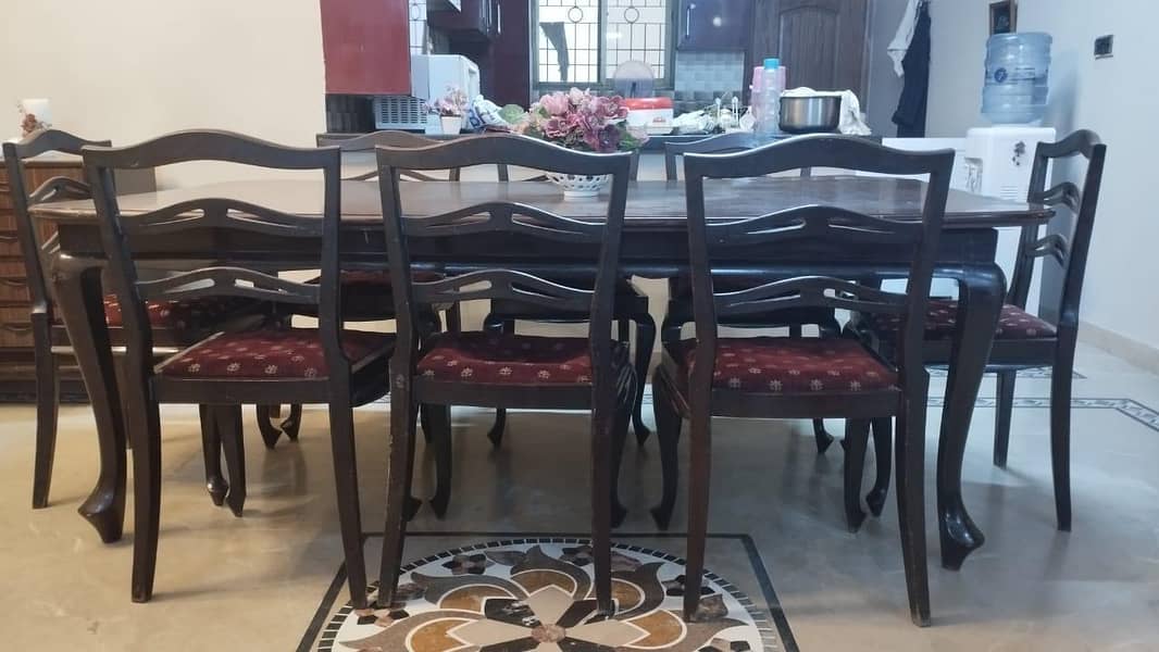 Dining table set (including chairs) 1