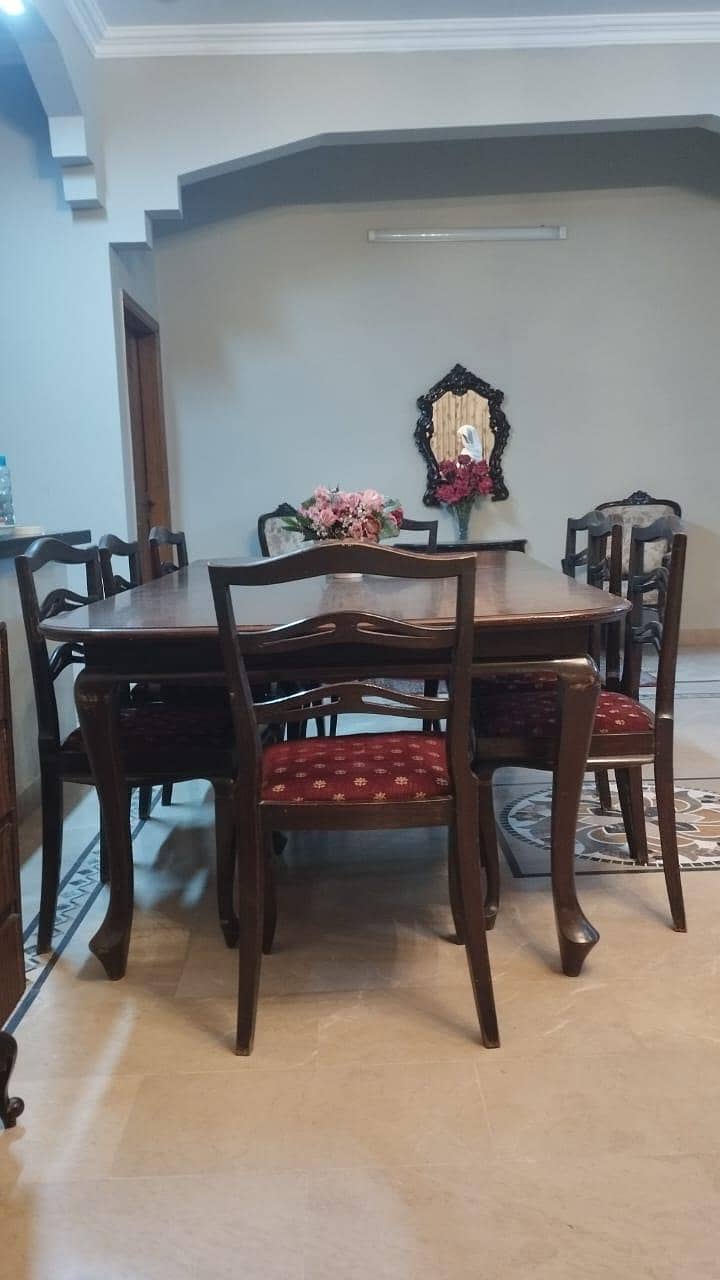 Dining table set (including chairs) 2