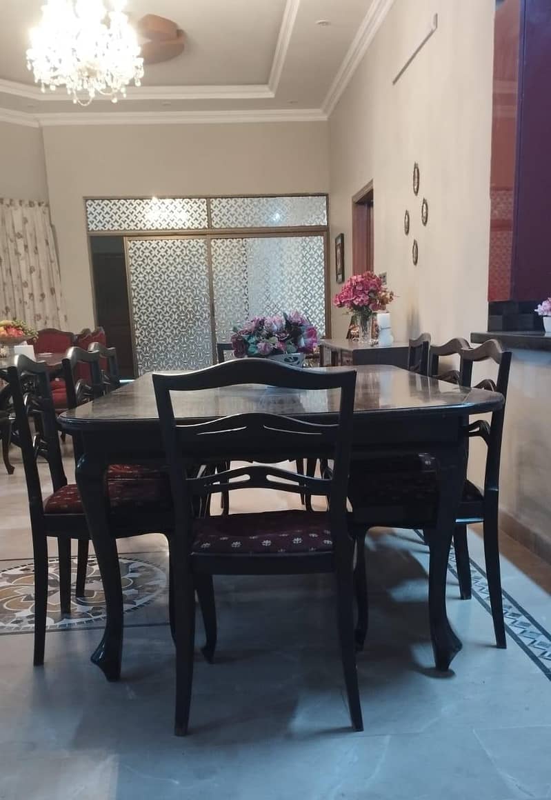 Dining table set (including chairs) 3