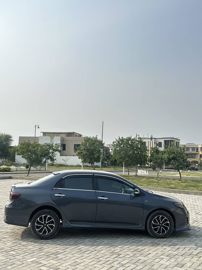 Corolla 2011 3