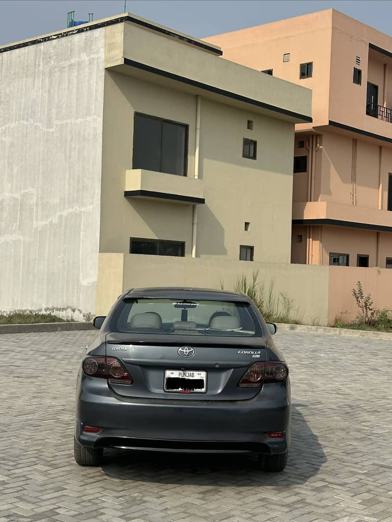 Corolla 2011 4