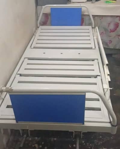 used patient bed for sale . . . . . . . Hospital bed in good condition
