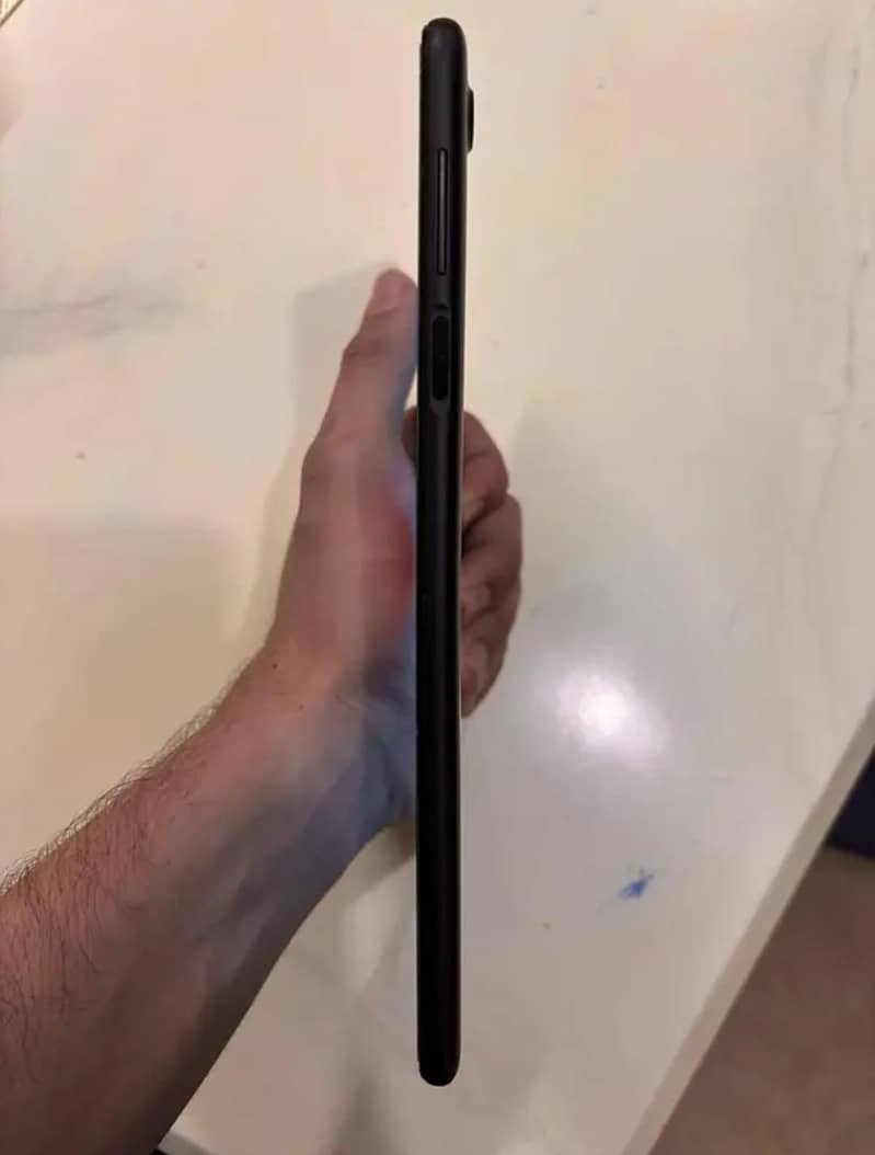 TCL Tab 8 1