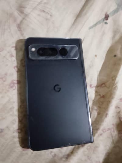 Google pixel fold 8