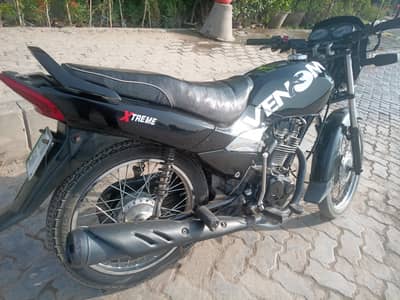 Honda CG125 Dream sound Engine  full comfortable bike