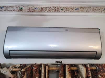 Gree AC 1 ton total origional indoor outdoor 100% origional coil