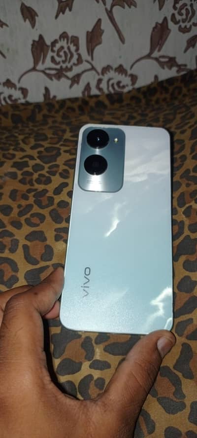 vivo y18 /6) 128