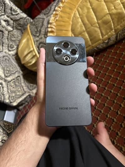 Tecno Spark 30