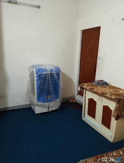 Furnished rooms for job holder bachelors in Ichhra rent 17k, 15k & 7k