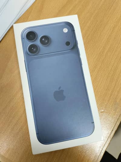 iphone 17 pro max blue colour 256GB factory unlock