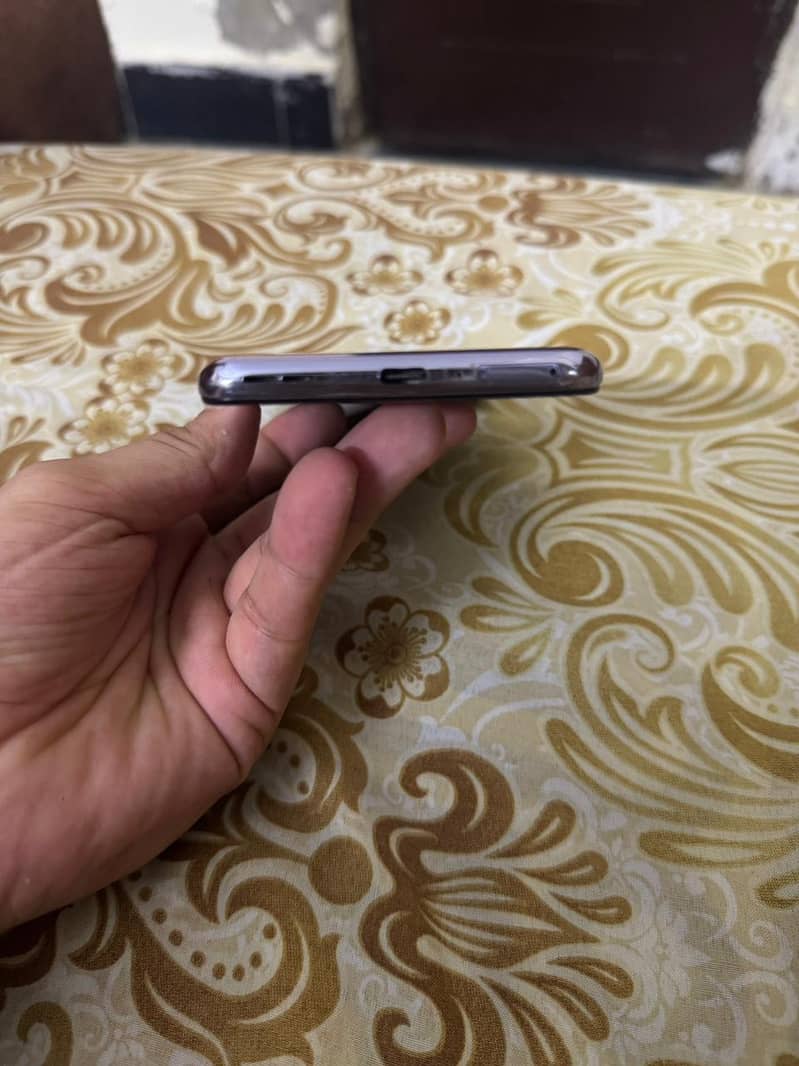 OnePlus 9 5