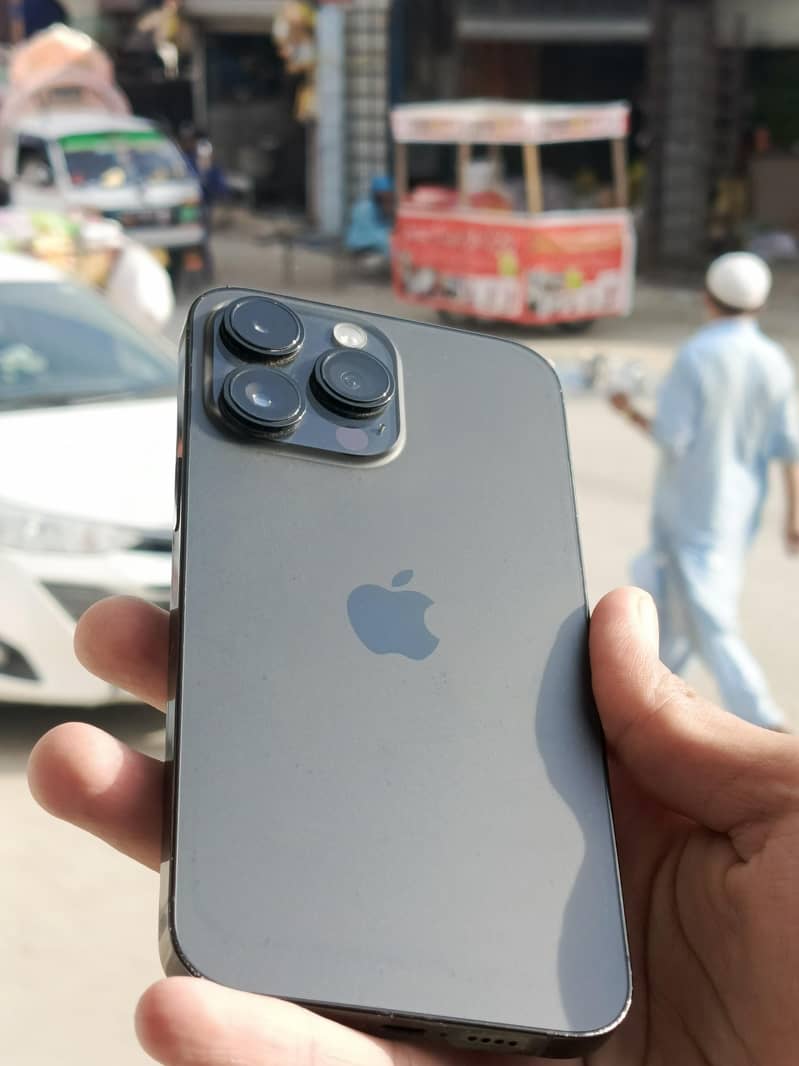 iphone 14 pro max 5