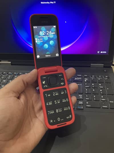 Nokia 2720 Flip Phone O