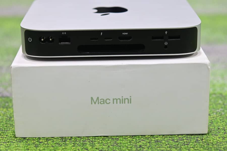 Mac mini M2 24gb 2