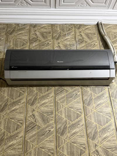 Gree ac dc invter working condition