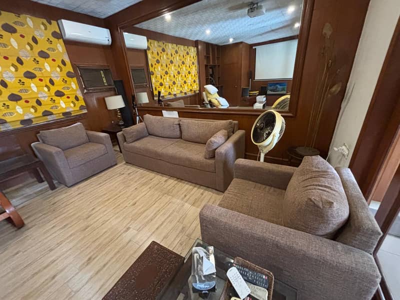 Sofa set five seaters 2