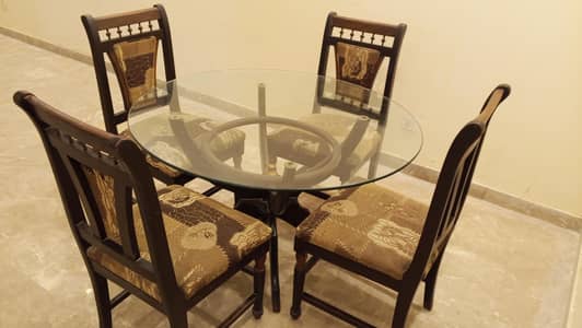Dining Table with 4chairs