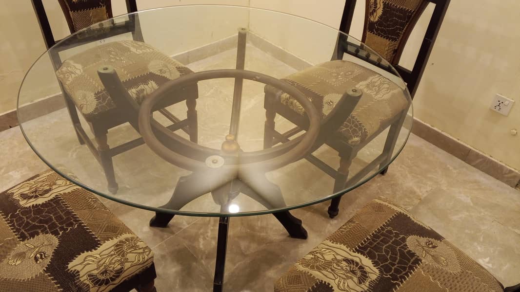 Dining Table with 4chairs 2