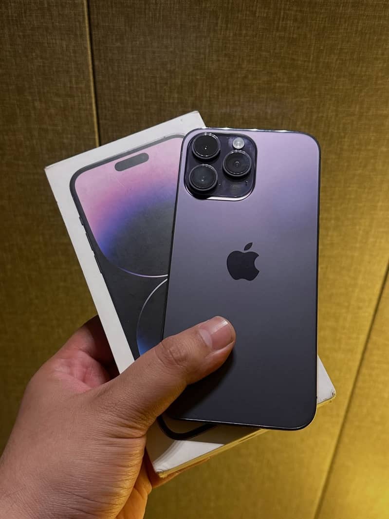 Apple iPhone 14 Pro Max 0
