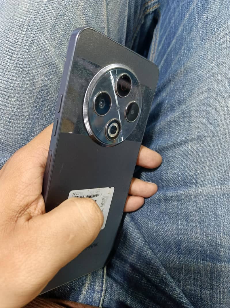 Techno Spark 30 1