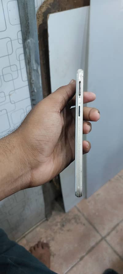 OPPO A57
