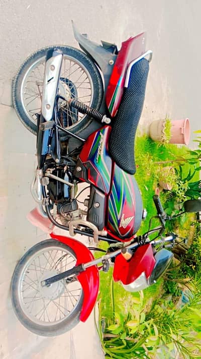 Honda PRider 100cc for sale all clear biometric available 03338116027