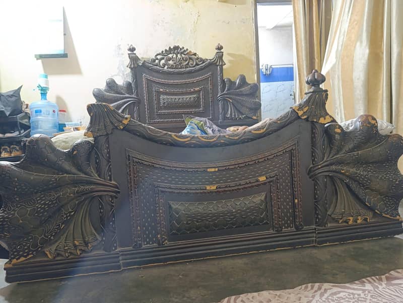 King Size Double bed 0
