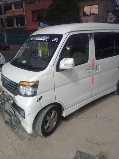 Daihatsu Atrai wagon full option